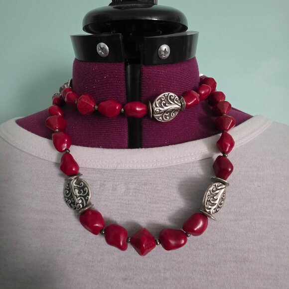 Premier Designs “Cayenne” Necklace & Matching Red Enamel Bangle Bracelet - Picture 2 of 11